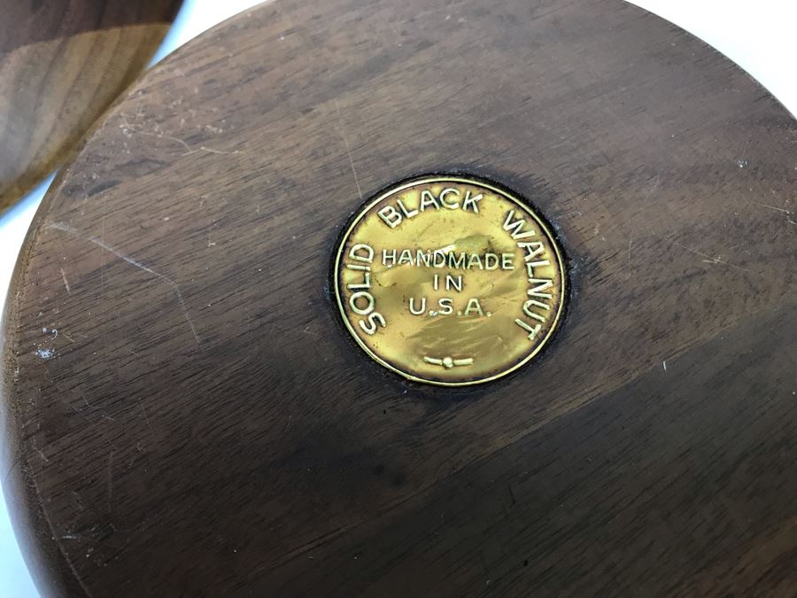(2) Walnut Wooden Salad Bowls And California Redwood Footed Bowl [Photo 10]