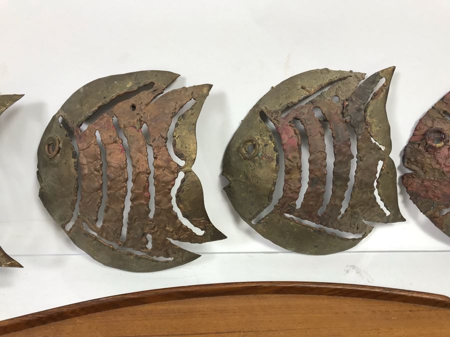 (4) Brass Sculptural Fish Wall Artwork And Wooden Japanese Tray [Photo 4]