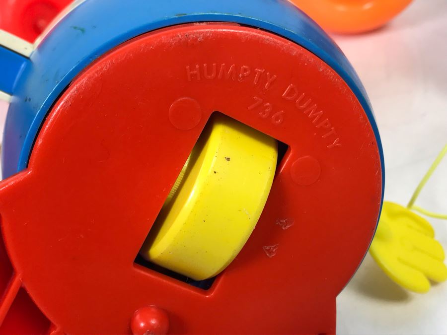 Vintage Kids Toys Lot With Fisher Price Corn Popper, Little Snoopy, Humpty Dumpty, Tug-A-Bug And Japanese Wooden Train Toy [Photo 11]