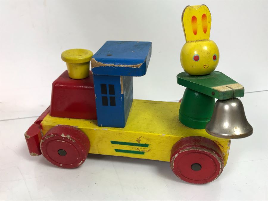 Vintage Kids Toys Lot With Fisher Price Corn Popper, Little Snoopy, Humpty Dumpty, Tug-A-Bug And Japanese Wooden Train Toy [Photo 21]