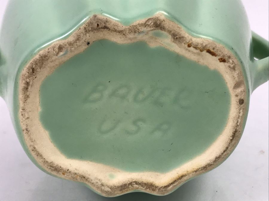 Stunning Light Green Bauer USA Pottery Vase 7'H [Photo 11]