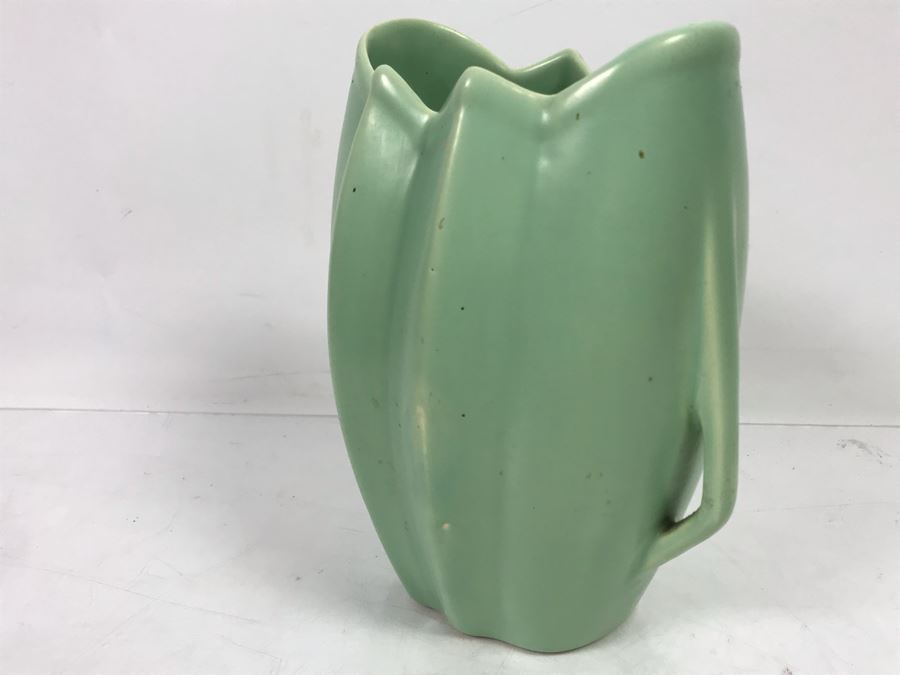 Stunning Light Green Bauer USA Pottery Vase 7'H [Photo 6]
