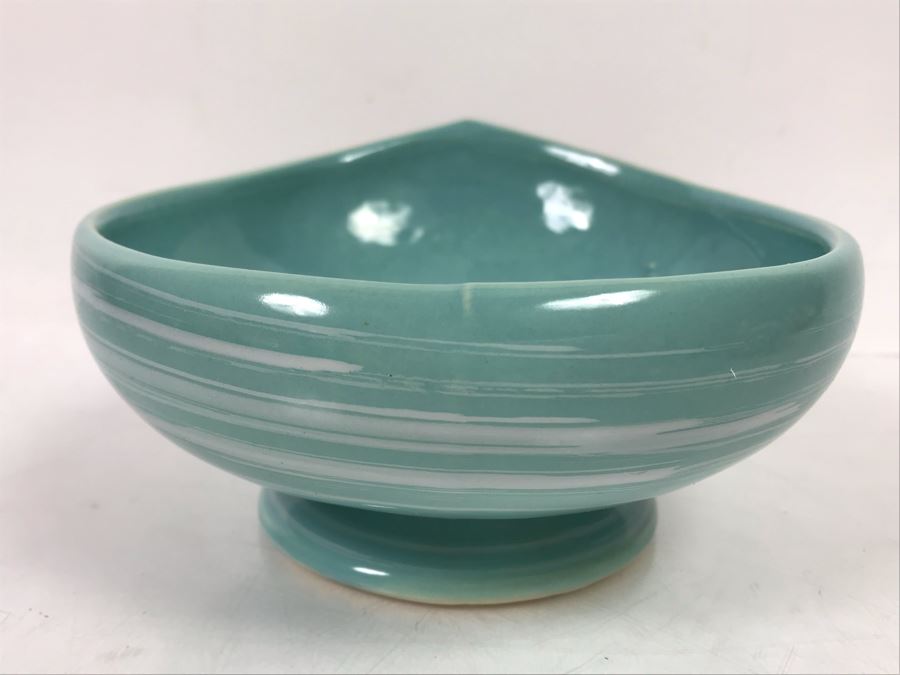 Mid-Century McCoy USA Pottery 6'W X 3'H [Photo 7]