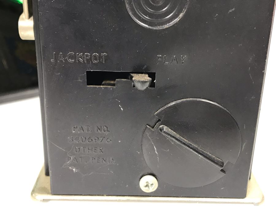 Vintage Las Vegas Casino Dice Clock And Welcome To Las Vegas Jackpot Bank Slot Machine By Reno Plastic Mfg Co Sparks Nevada [Photo 11]