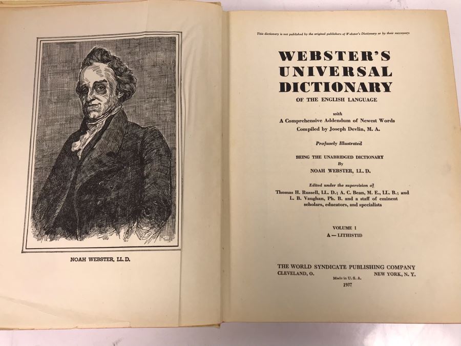 Vintage 1937 2 Volume Webster's Universal Dictionary Of The English Language Profusely Illustrated [Photo 5]