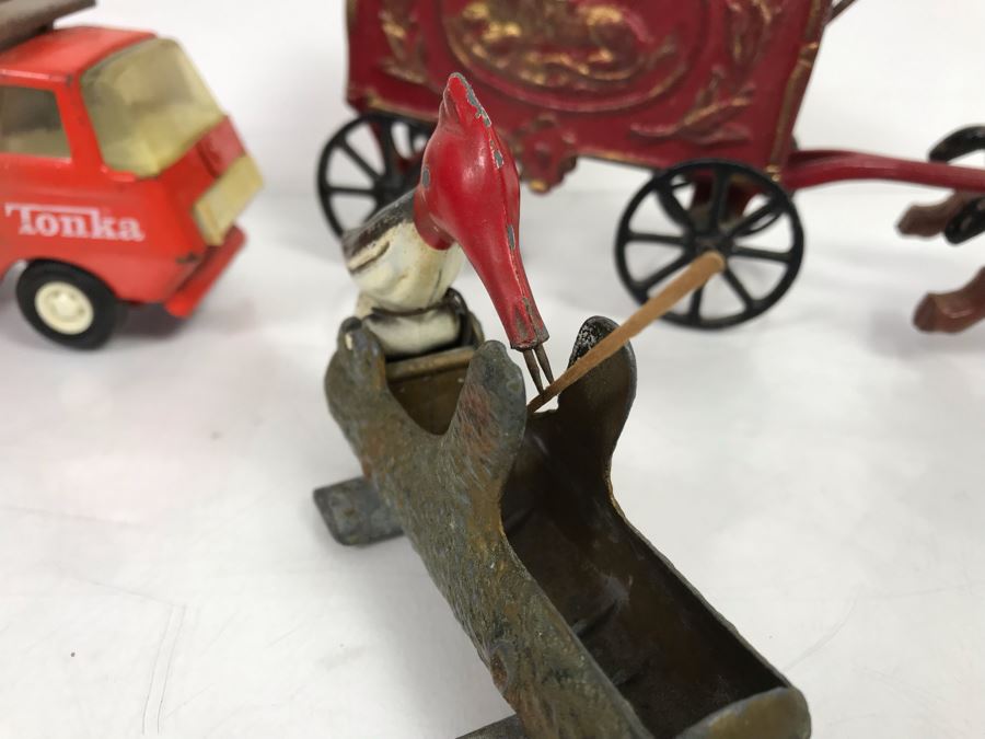 Old Mini Tonka Truck, Vintage Metal Woodpecker Toothpick Grabber Holder And Cast Iron Horse Pulling Circus Wagon [Photo 6]