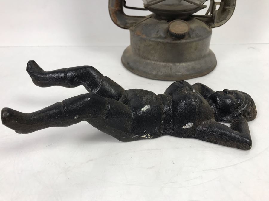 Old Dietz Little Wizard Lantern And Cast Iron Lady Boot Jack [Photo 5]