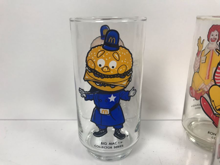 (5) McDonalds Collectible Glasses [Photo 6]