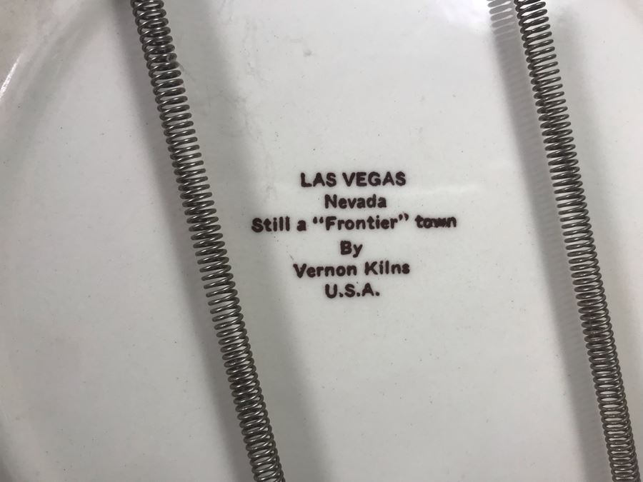Pair Of Las Vegas Collectible Plates: Vernon Kilns And Enco [Photo 10]