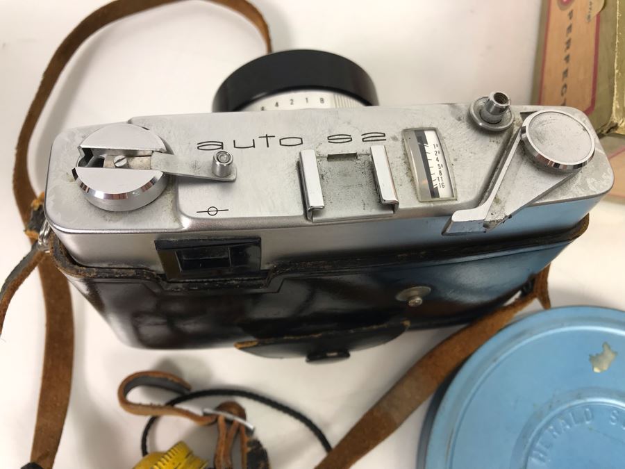 Vintage Konica Film Camera With Light Meter And Various Photographs And Slides - See Photos [Photo 5]