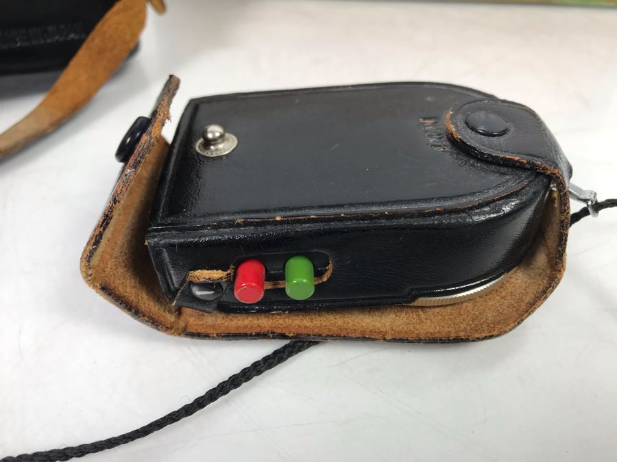 Vintage Konica Film Camera With Light Meter And Various Photographs And Slides - See Photos [Photo 16]