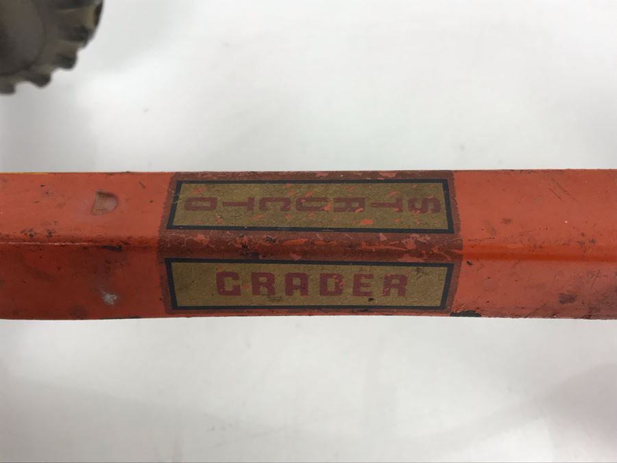 Vintage Structo Grader Steel Toy - Missing Parts [Photo 3]