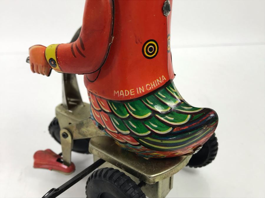 Pair Of Tin Toys [Photo 11]