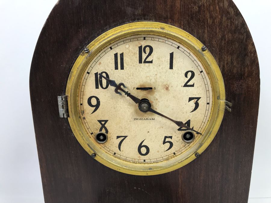 Vintage E. Ingraham Co Bristol Conn Clock - Frame That Holds Glass Face Needs To Be Soldered To Hinge 13'H X 8.5'W [Photo 4]
