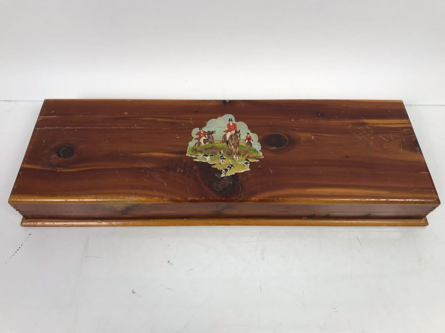 Vintage Wooden Box And Various Watches [Photo 4]