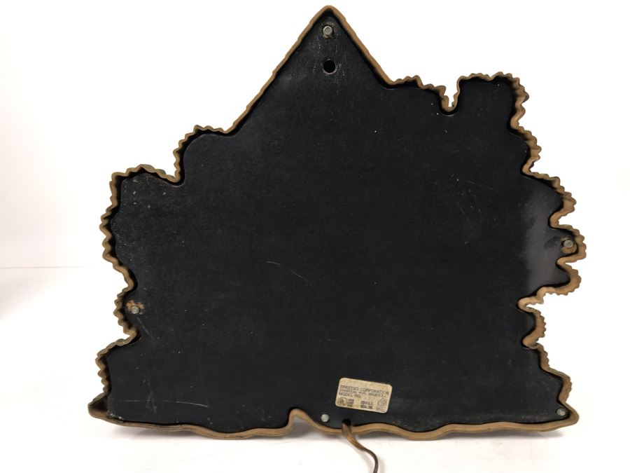 Spartus Corporation Plastic Wall Clock [Photo 6]