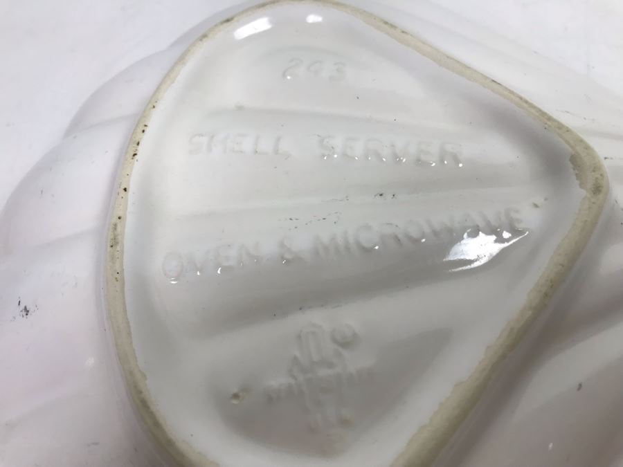 Pfaltzgraff 243 Large Scallop Shell Server Bowl 10'W [Photo 6]