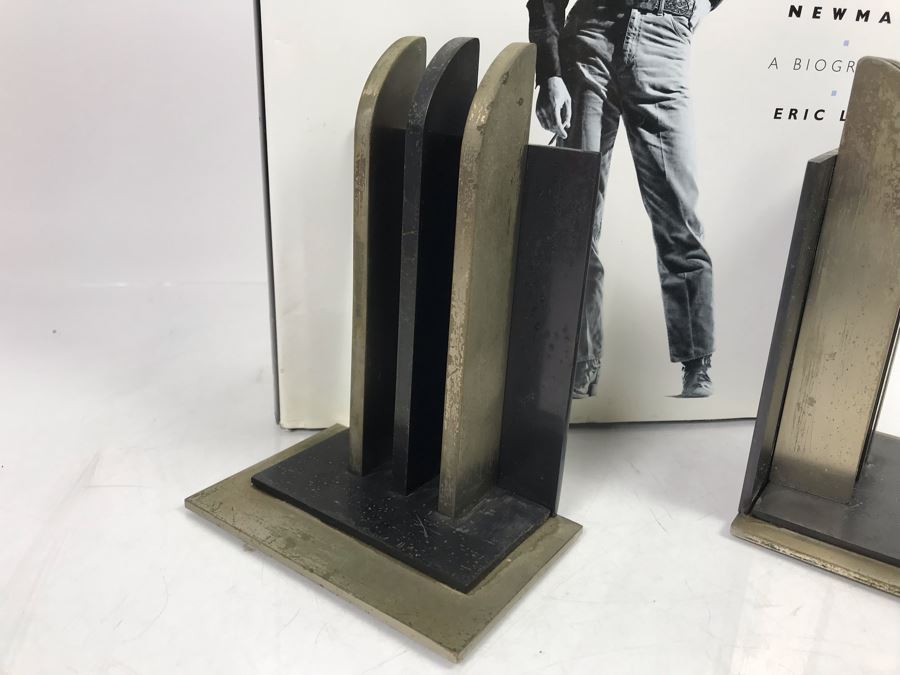 Pair Of Metal Art Deco Bookends By Chase And Book Collection - See Photos [Photo 6]