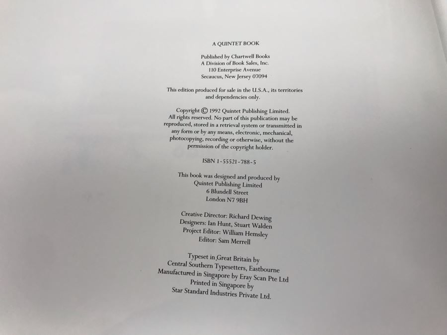 Pair Of Metal Art Deco Bookends By Chase And Book Collection - See Photos [Photo 17]