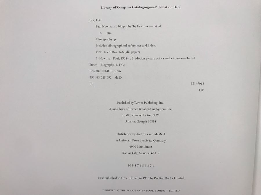 Pair Of Metal Art Deco Bookends By Chase And Book Collection - See Photos [Photo 13]