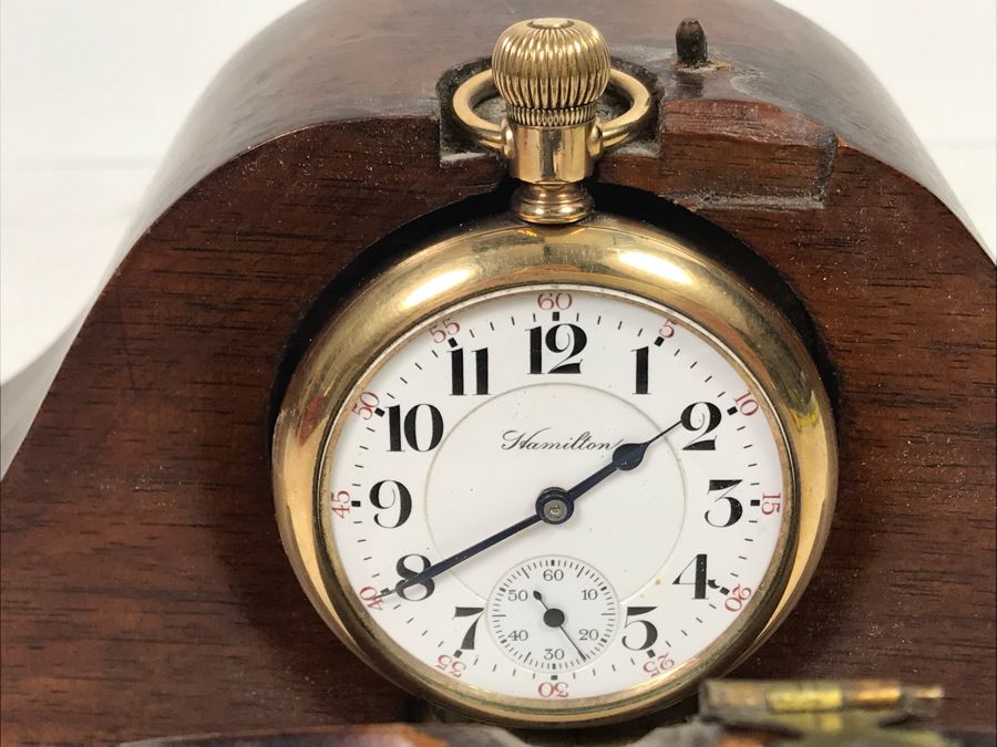 Working Hamilton Watch Co 924 Pocket Watch 17 Jewels Lancaster PA With Handmade Wooden Pocket Watch Display Case [Photo 25]