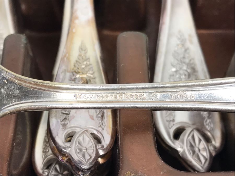 1847 Rogers Bros Silverplate Flatware Set - Two Mixed Patterns [Photo 7]