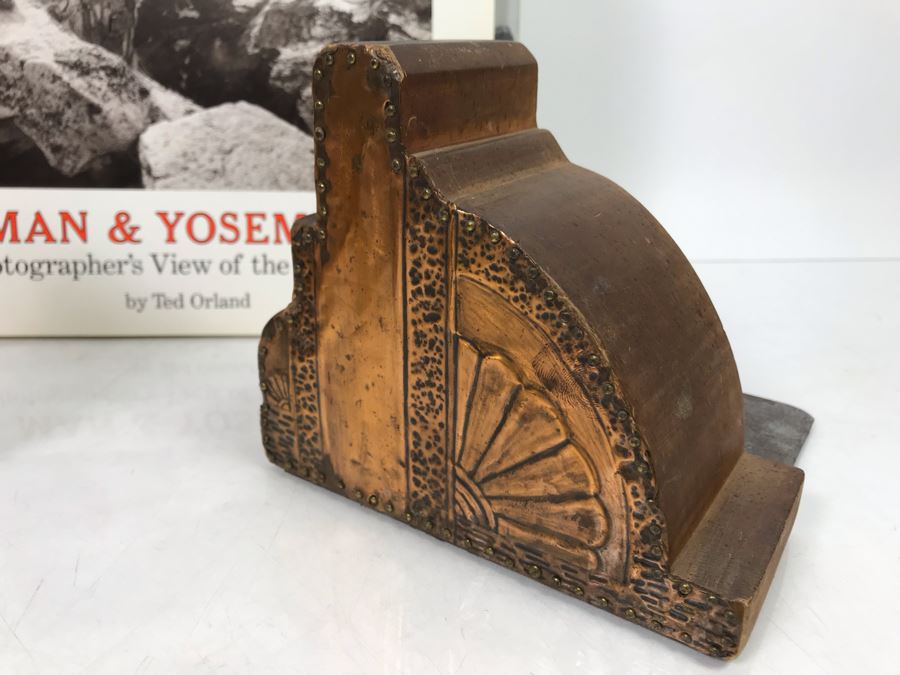 Wooden And Embossed Copper Art Deco Bookends With Book Lot: Man & Yosemite, San Diego Then And Now, Las Vegas Through The Generations, Pacific Coastal Liners, Ghost Towns Of The West And More [Photo 8]