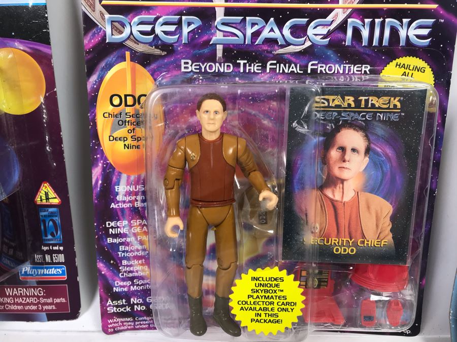 (3) Star Trek Action Figures On Cards [Photo 3]