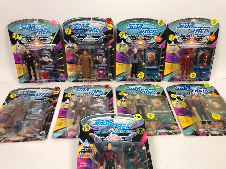 (9) Star Trek The Next Generation Action Figures On Cards