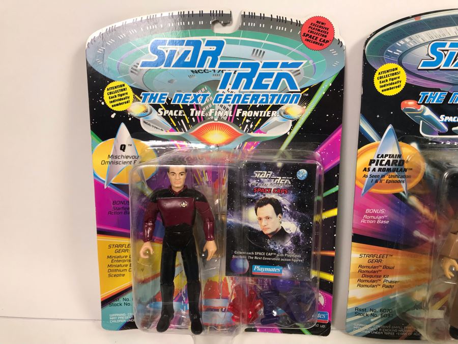 (9) Star Trek The Next Generation Action Figures On Cards [Photo 2]