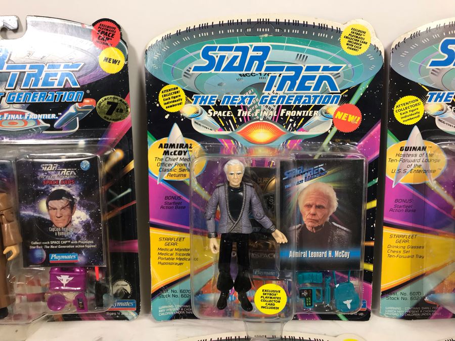 (9) Star Trek The Next Generation Action Figures On Cards [Photo 4]