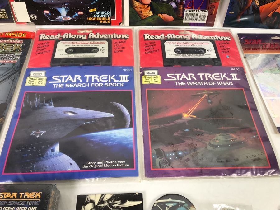 Star Trek Collectibles: Pins, Buttons, Keychains, Comic Books, Sealed Star Trek Trading Cards - See Photos [Photo 19]