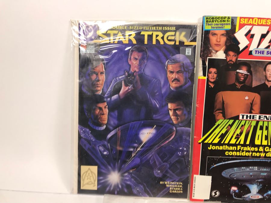Star Trek Collectibles: Pins, Buttons, Keychains, Comic Books, Sealed Star Trek Trading Cards - See Photos [Photo 17]