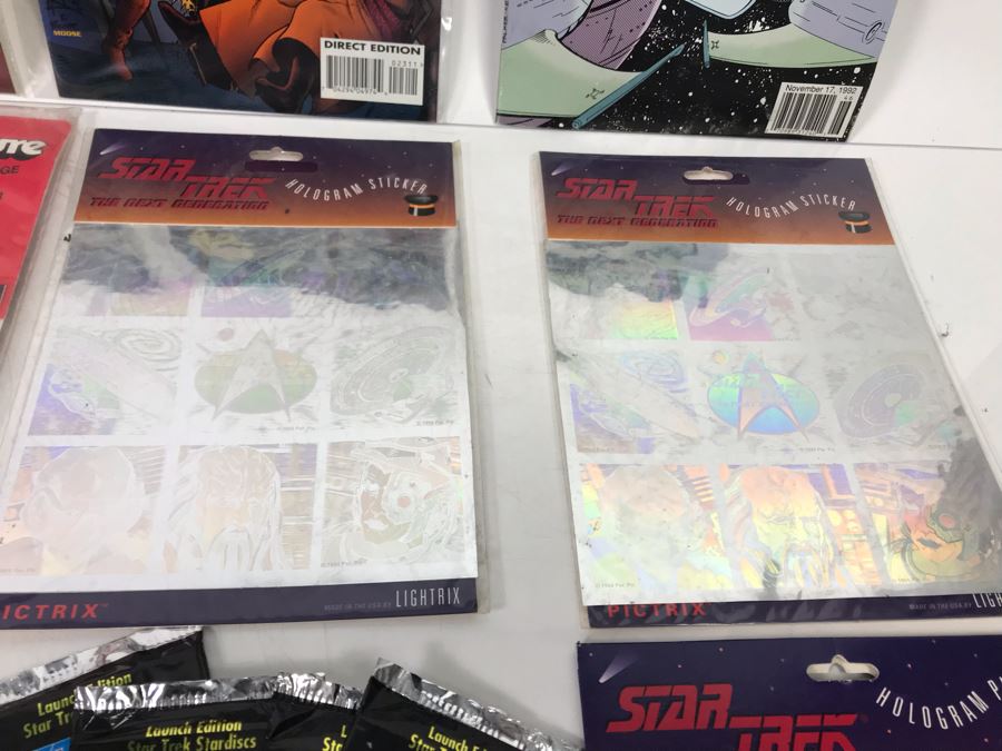 Star Trek Collectibles: Pins, Buttons, Keychains, Comic Books, Sealed Star Trek Trading Cards - See Photos [Photo 14]