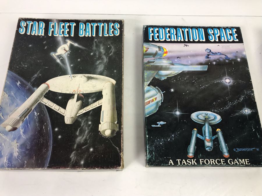 Star Trek The Next Generation Phaser Playmates, Star Fleet Battles Game And Federation Space Game - See Photos [Photo 7]