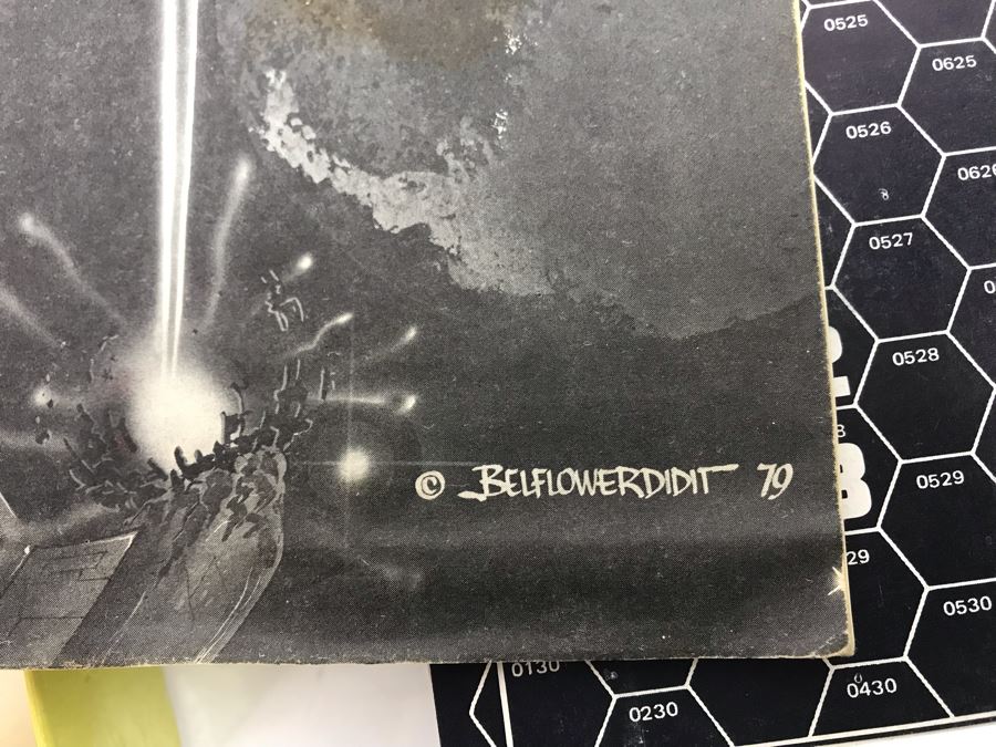 Star Trek The Next Generation Phaser Playmates, Star Fleet Battles Game And Federation Space Game - See Photos [Photo 19]