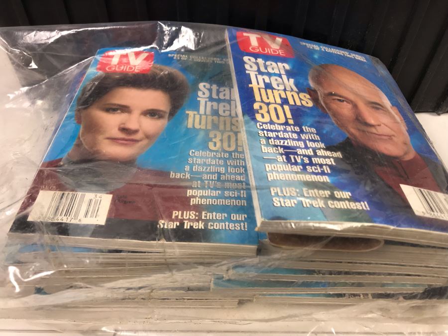 Bin Filled With Star Trek Collectibles Including Star Trek Trading Cards, Star Trek Yo-Yo, Action Figure, Star Trek TV Guides - See Photos [Photo 13]