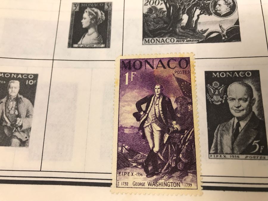 Vintage Stamp Album Book - See Photos For Some Of The Stamps [Photo 15]