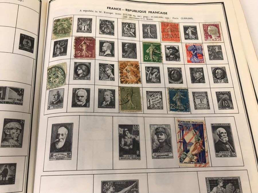 Vintage Stamp Album Book - See Photos For Some Of The Stamps [Photo 6]