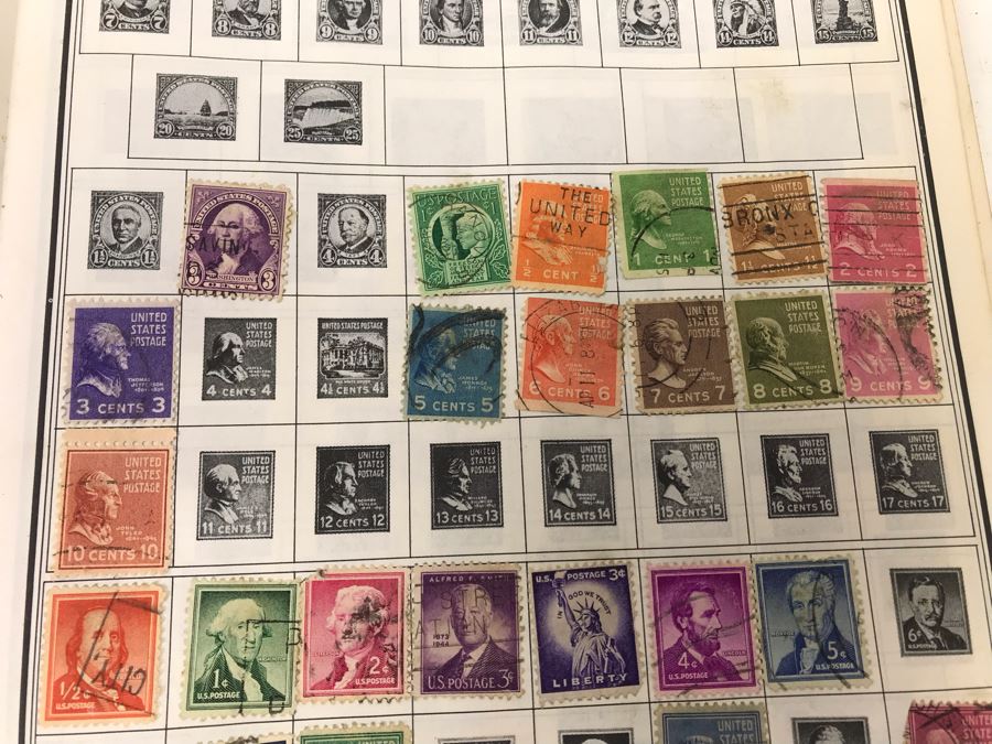 Vintage Stamp Album Book - See Photos For Some Of The Stamps [Photo 20]