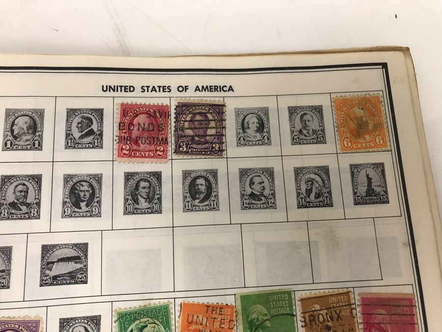 Vintage Stamp Album Book - See Photos For Some Of The Stamps [Photo 19]