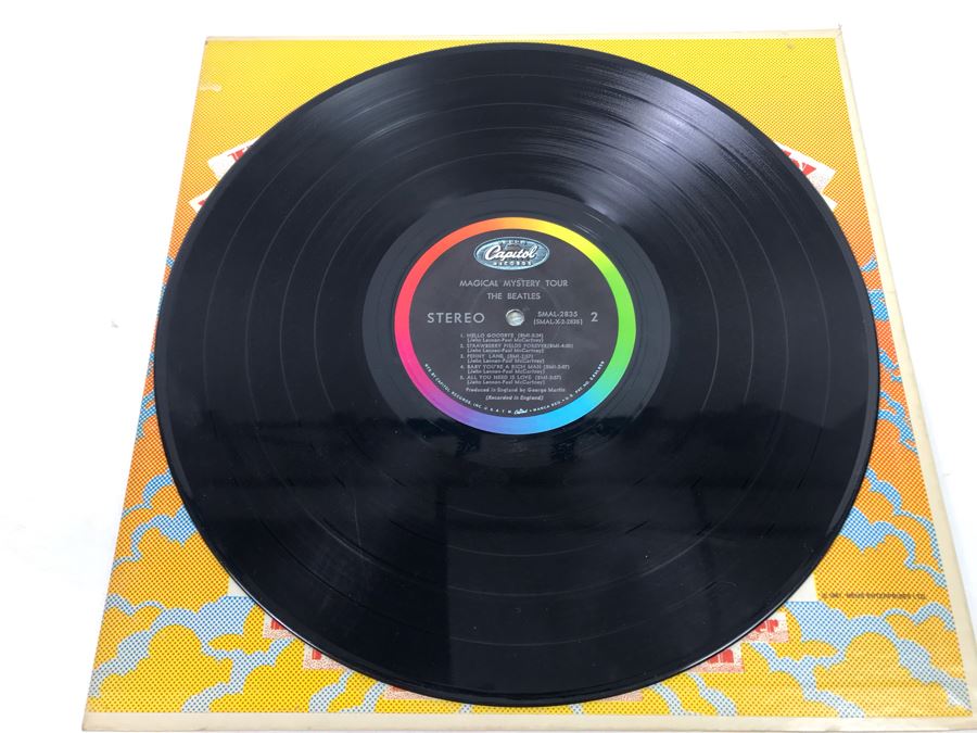 The Beatles Magical Mystery Tour Gatefold With Cherry 24-Page Color Picture Book SMAL-2835 [Photo 24]