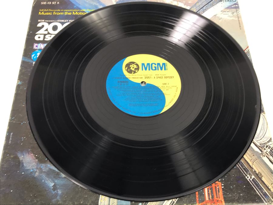 Stanley Kubrick 2001 A Space Odyssey Vinyl Record [Photo 8]