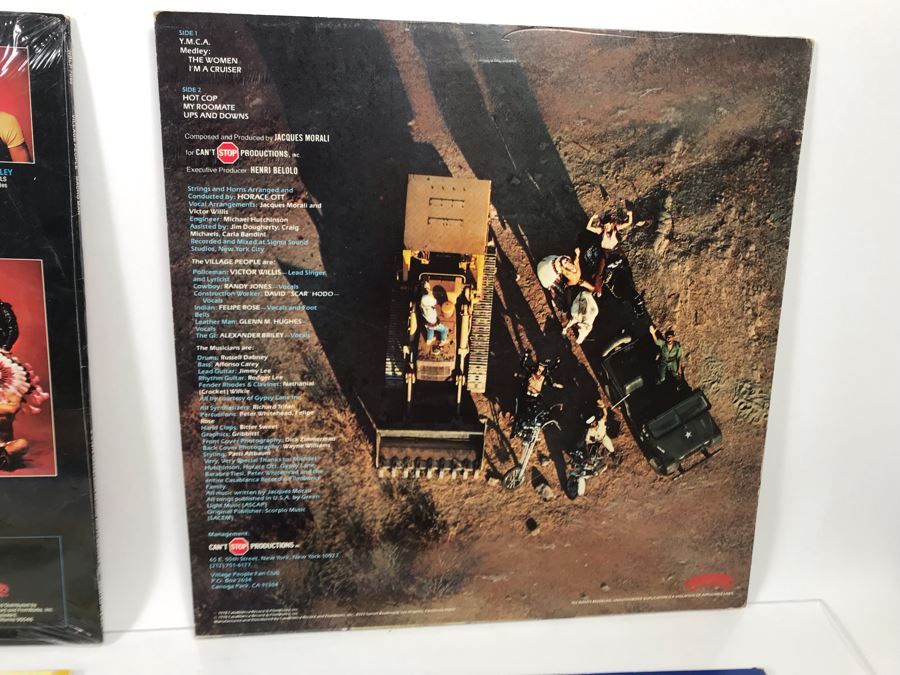 (6) Vinyl Records Lot [Photo 11]