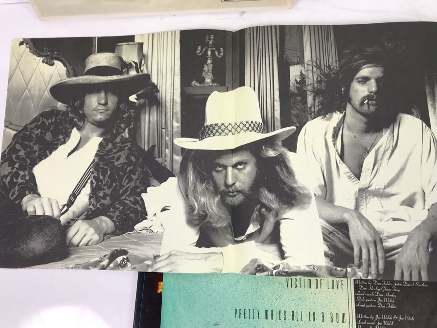 Eagles Hotel California (With Poster) And Surfing Classics Vinyl Records [Photo 11]