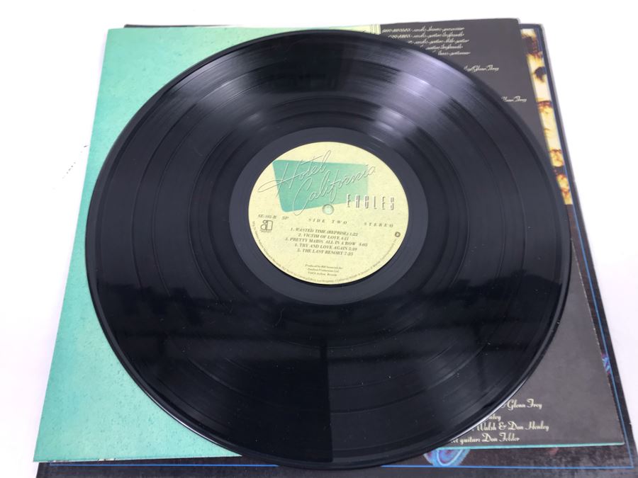 Eagles Hotel California (With Poster) And Surfing Classics Vinyl Records [Photo 17]