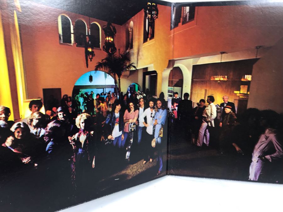 Eagles Hotel California (With Poster) And Surfing Classics Vinyl Records [Photo 8]