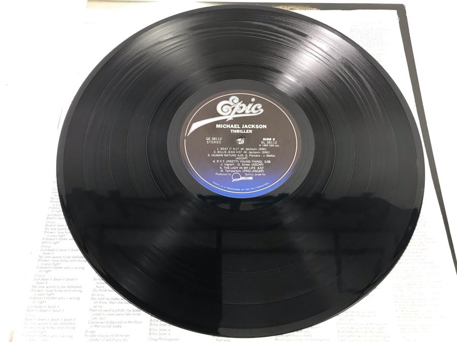 Michael Jackson Thriller Vinyl Record With Original Inner Sleeve Michael Jackson Artwork [Photo 12]