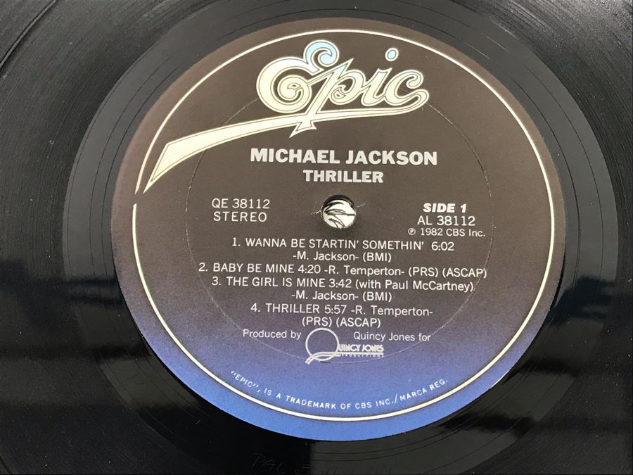 Michael Jackson Thriller Vinyl Record With Original Inner Sleeve Michael Jackson Artwork [Photo 11]