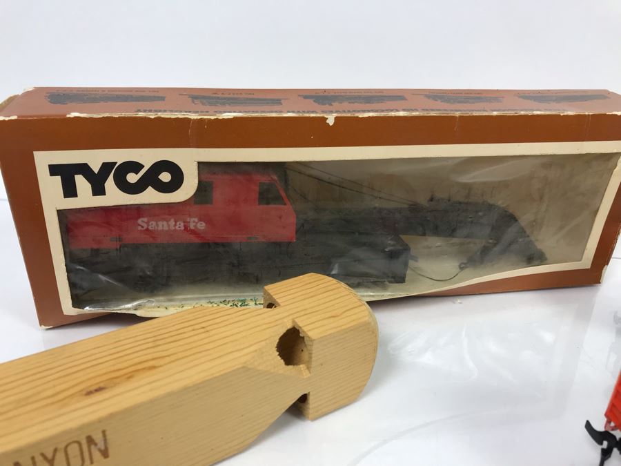 Toy Train Lot With Trains, Tracks, Transformers, Accessories And Books - See Photos [Photo 10]